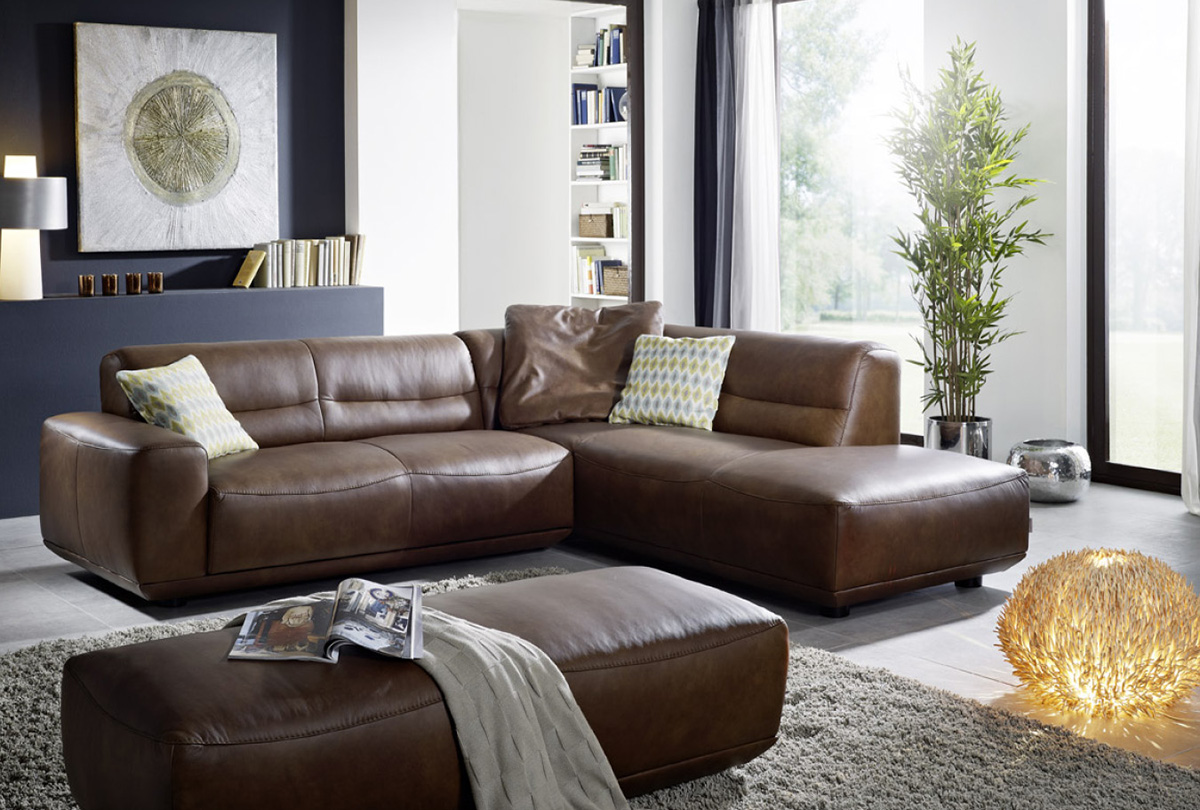 William by simplysofas.in